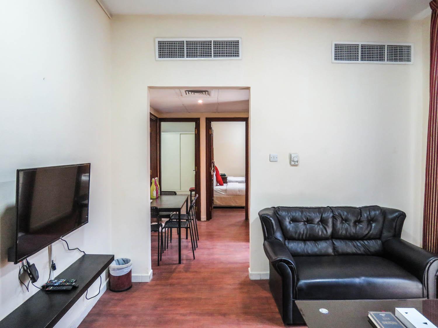 Al Ferdous Hotel Apartment Szardża Zewnętrze zdjęcie